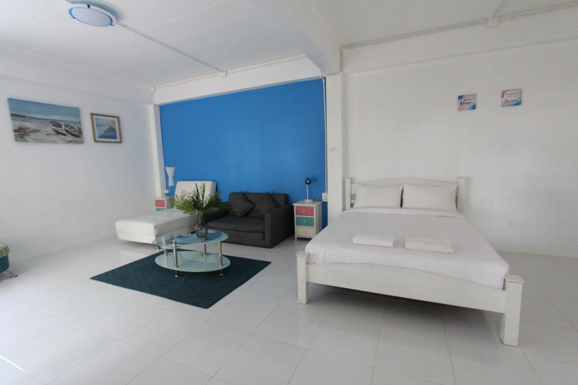 Issara Beach Resort Сичон Экстерьер фото